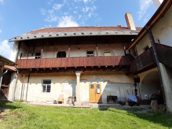 Fotografie pro Dům pro poutníky a fara - pohled do historie