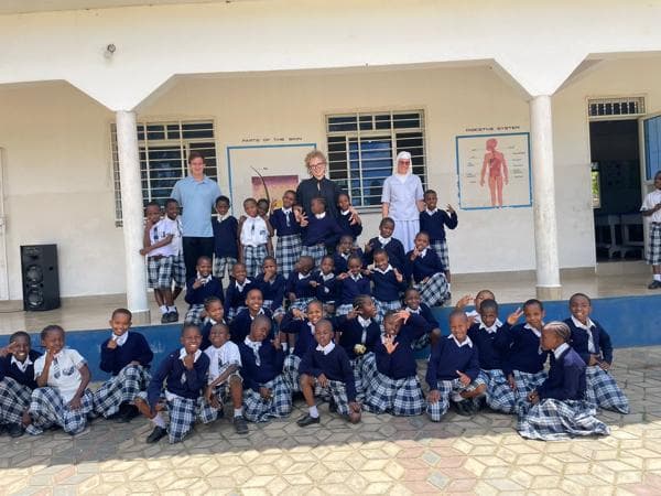 Výukový projekt na Welcome Home School v Tanzanii