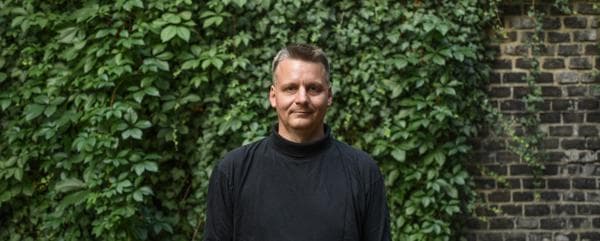 Podpořme rodinu zesnulého novináře Filipa Breindla
